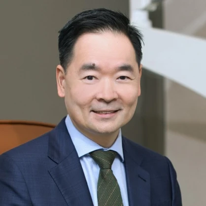 Dr Barrie Tan